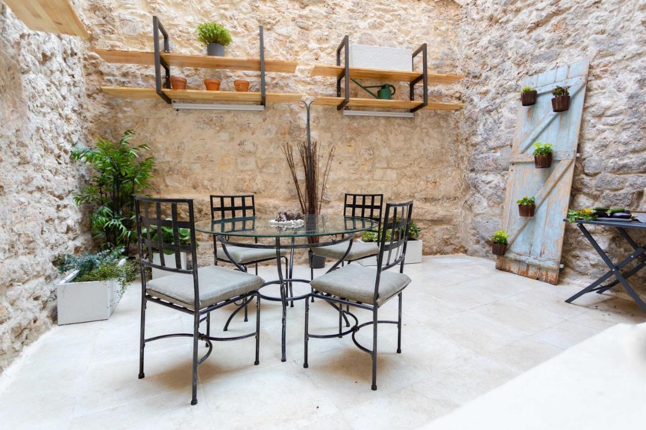 Jardin Secret Studio Terrasse Panier Vieux-Port Marsella Exterior foto